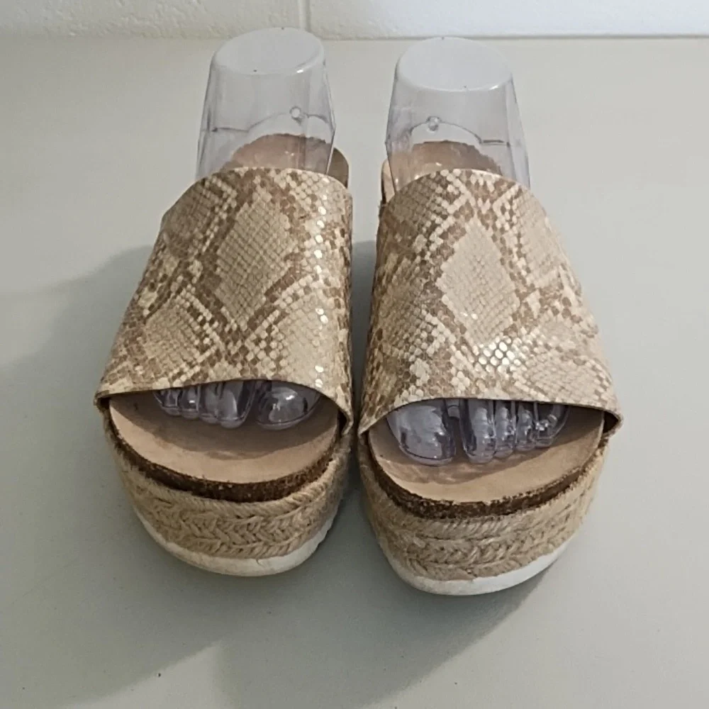 Dolce Vita Tan Espadrille Slide Platform Shoes